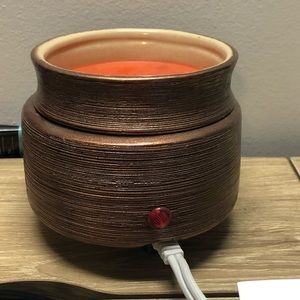 Wax warmer